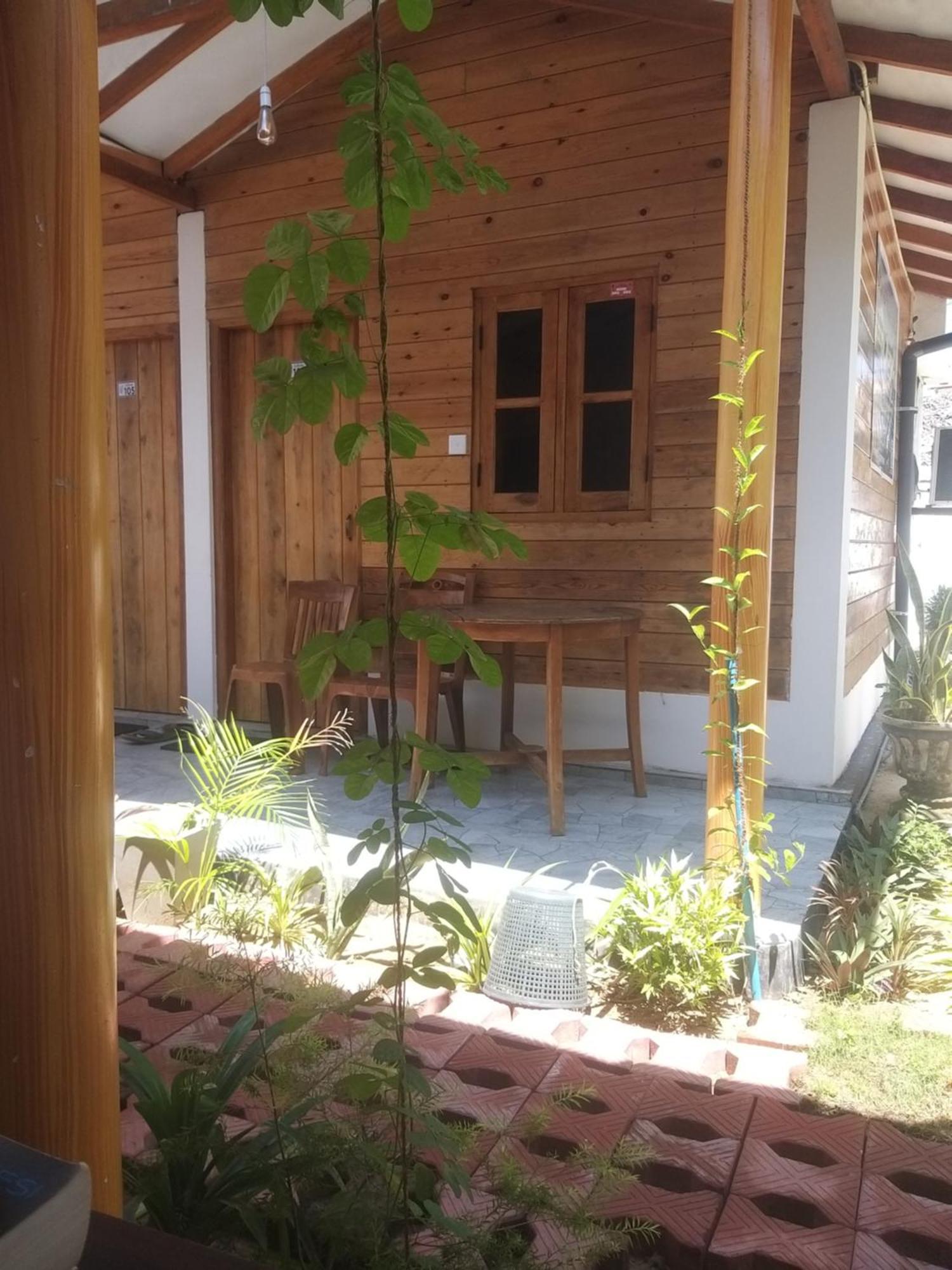 Dot Bey Beach Cabana Trincomalee Exterior foto