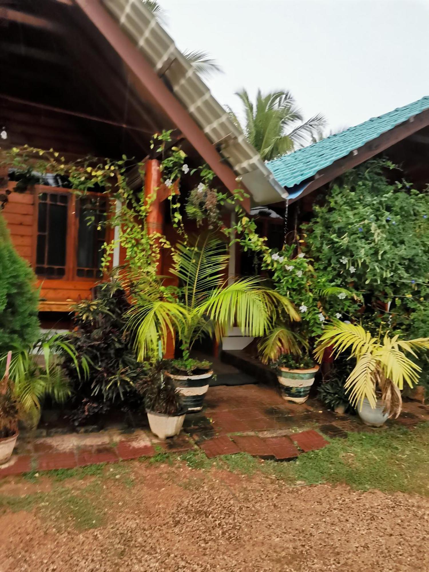 Dot Bey Beach Cabana Trincomalee Exterior foto