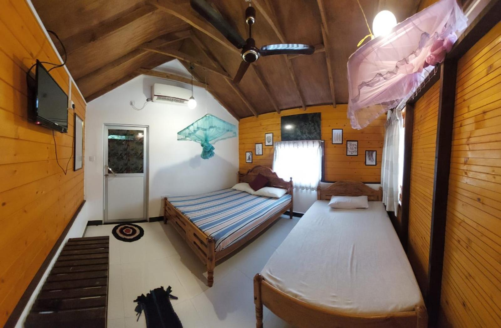 Dot Bey Beach Cabana Trincomalee Exterior foto