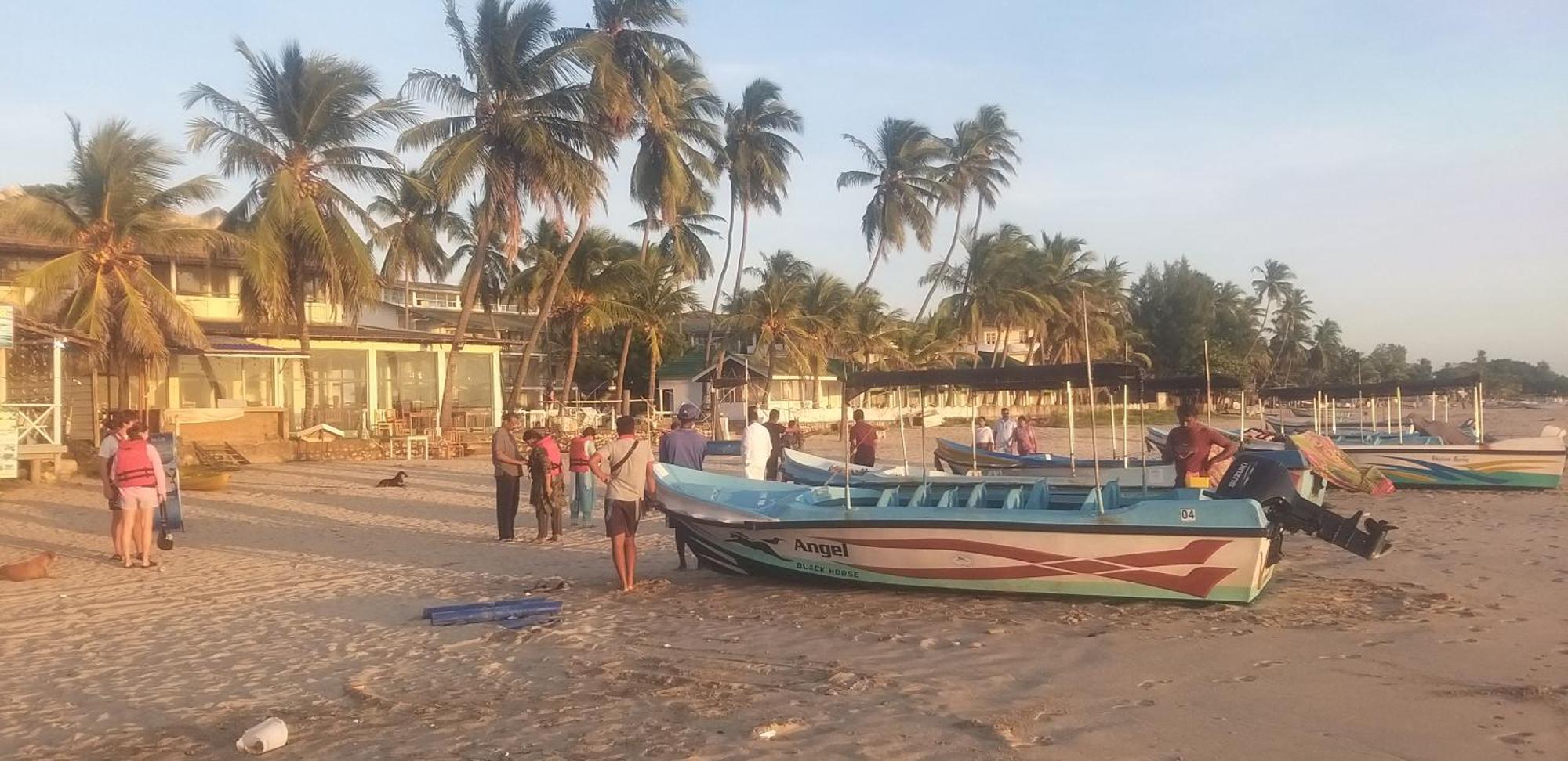 Dot Bey Beach Cabana Trincomalee Exterior foto